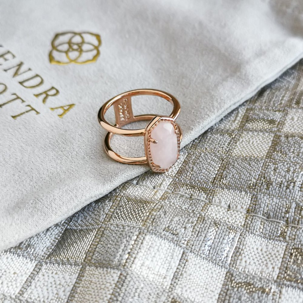 Elyse Ring | Rose Gold | Rose Quart size 7
